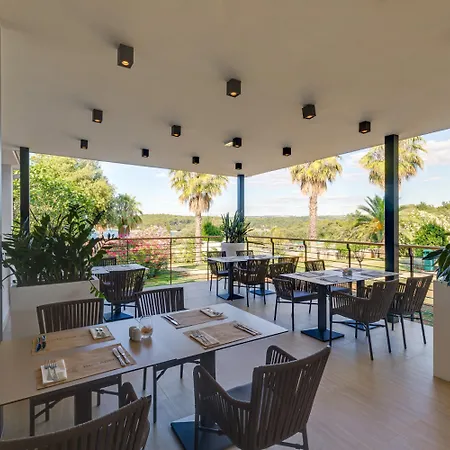Valamar Club Tamaris 4* Tar-Vabriga